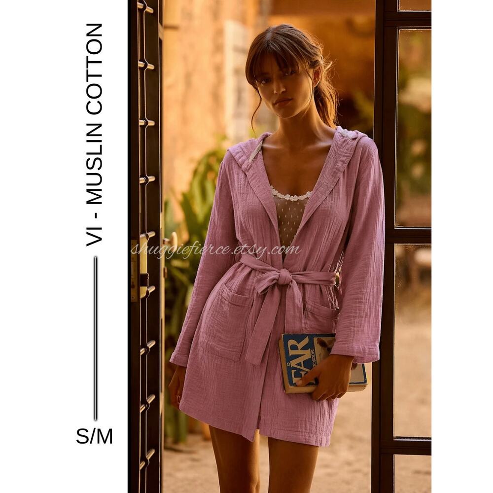 MSRP: $120 | ✨ VI Cotton Blush Pink Hooded Gauze Robe – S/M | Turkish Cotton ✨